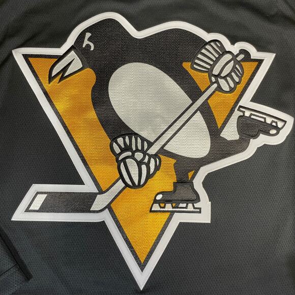 Erik Karlsson Pittsburgh Penguins Fanatics Jersey - Picture 3 of 5